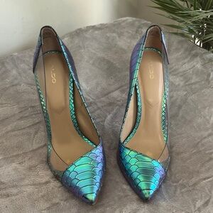 Aldo Shimmering Blue Purple Color Shirt Mermaid Heels Size 8